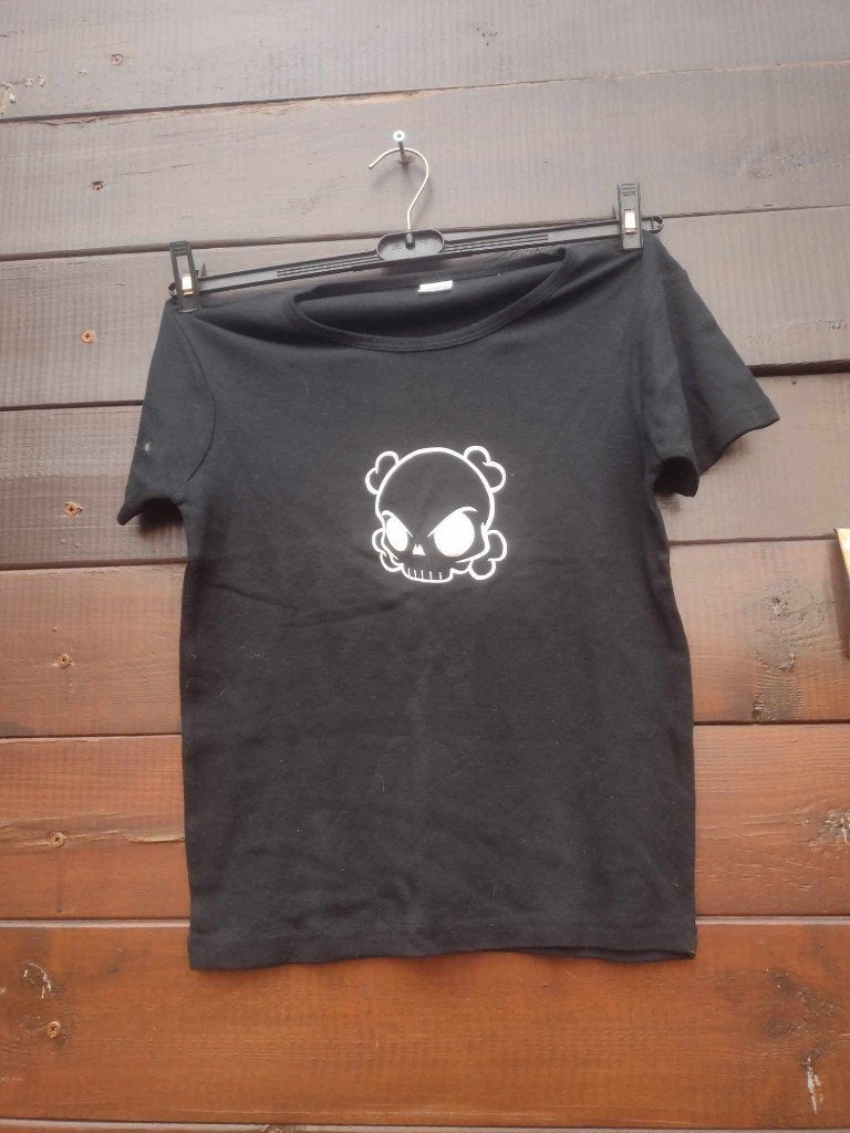 2 Ladys Tschirts Glow in the dark smal, Vêtements | Femmes, Vêtements Femmes Autre, Envoi, Neuf