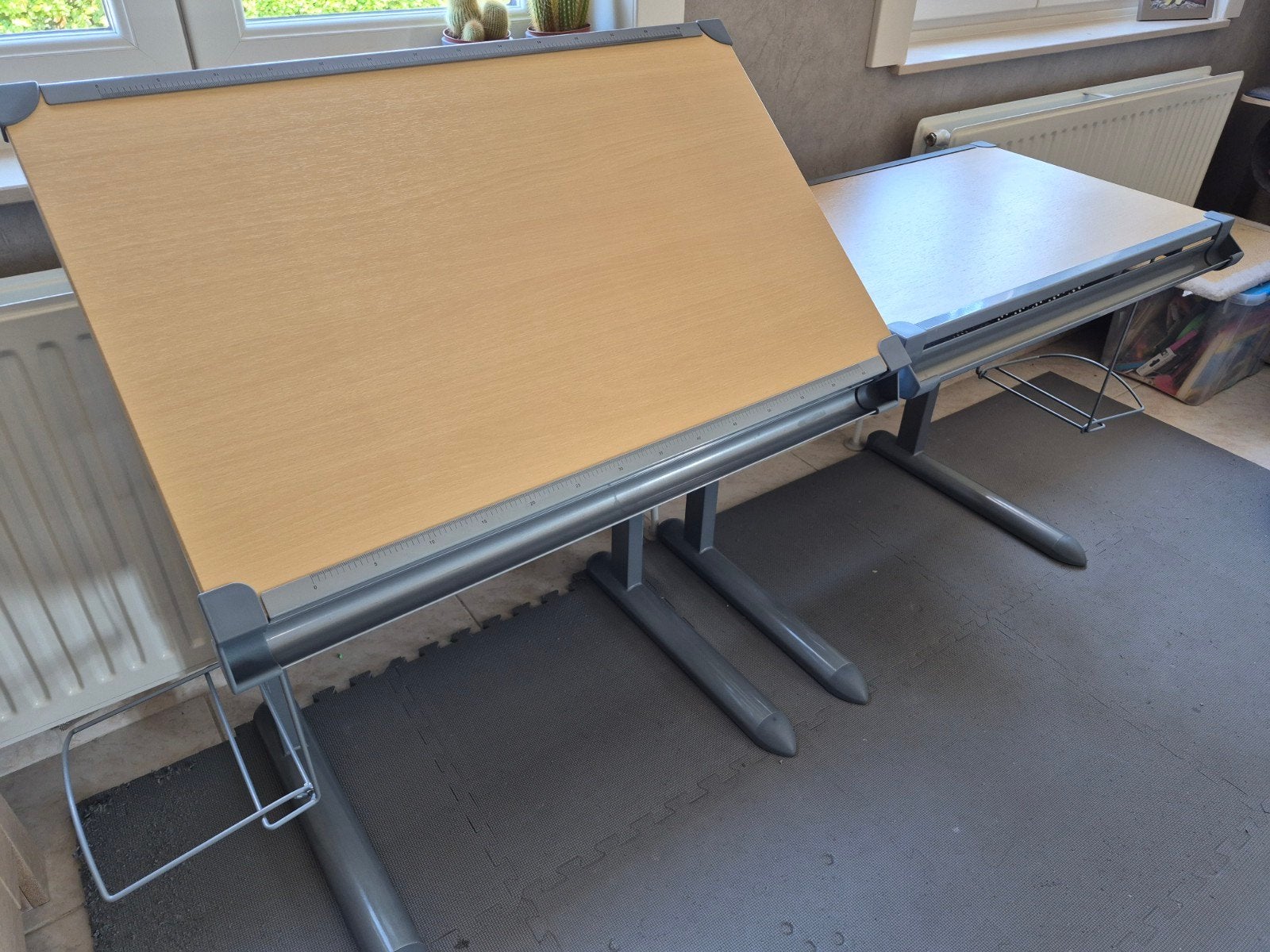 OFFICE Belia - Bureau pour enfant en hêtre, Enlèvement, Réglable en hauteur