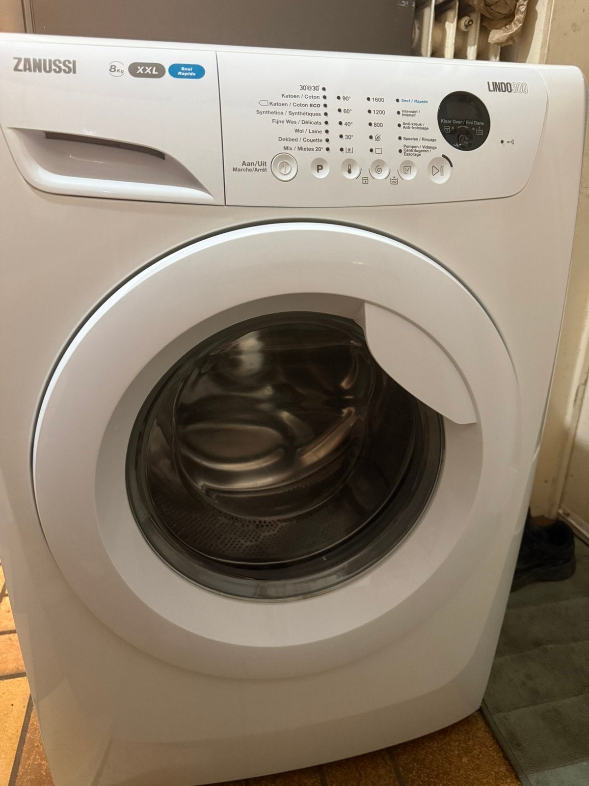 Zanussi Lindo 300 wasmachine - 8 kg, Ophalen, Zo goed als nieuw
