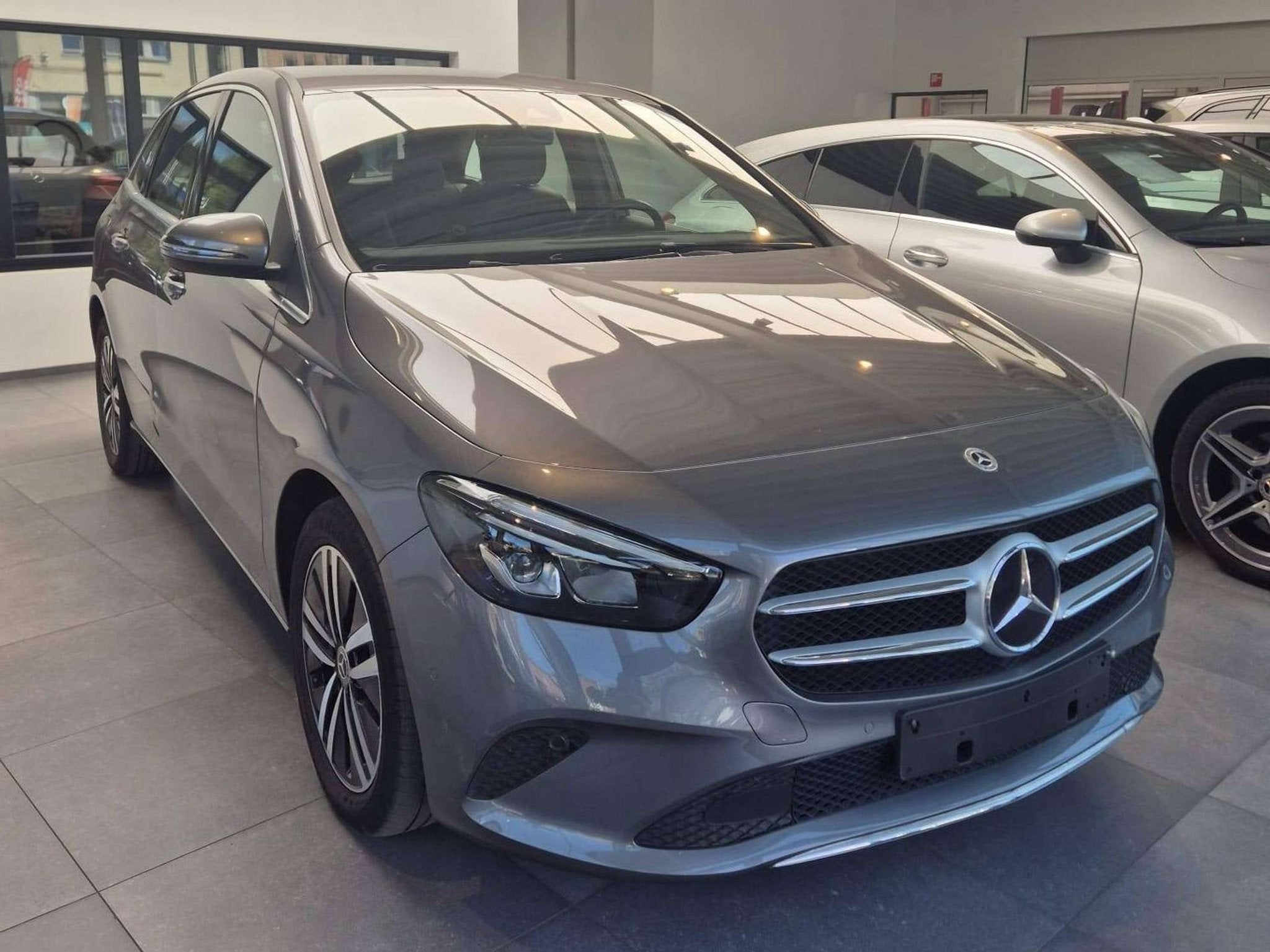 Mercedes-Benz B 250 B 250 e Urban-/Progressive-pakket, Automaat, Gebruikt, 4 cilinders, Leder