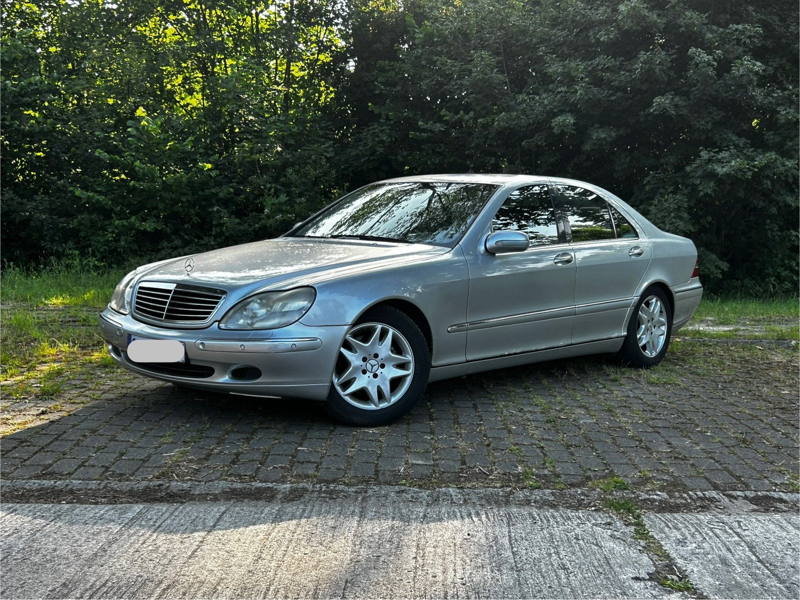 Mercedes S320 - 3.0L V6 DIESEL EURO3 - AUTOMAAT - 240.000km, Auto's, Mercedes-Benz, Automaat, Zwart, Parkeersensor, Leder