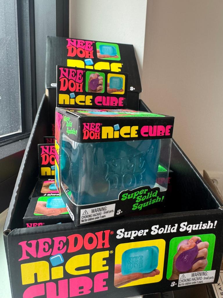 Needoh nice cube roze, paars, blauw  fidget squishy - nieuw, Ophalen, Nieuw