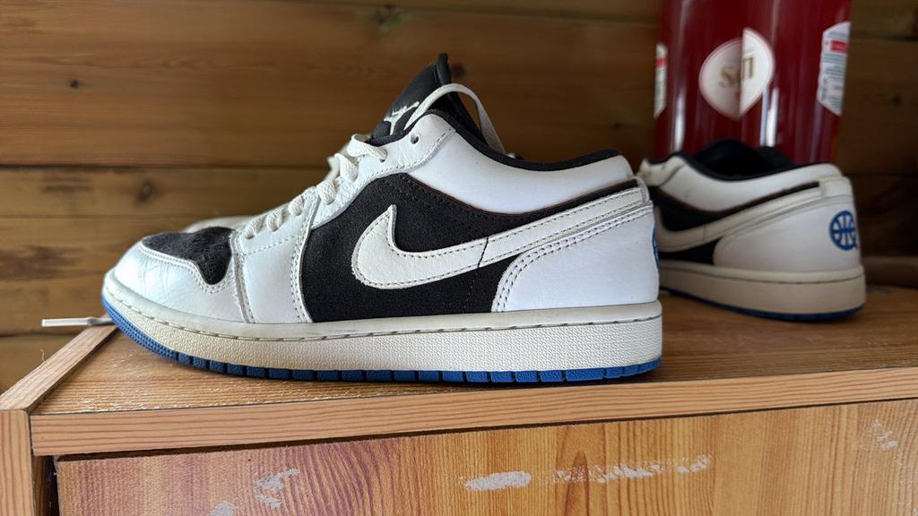 Schoenen, Ophalen, Zo goed als nieuw