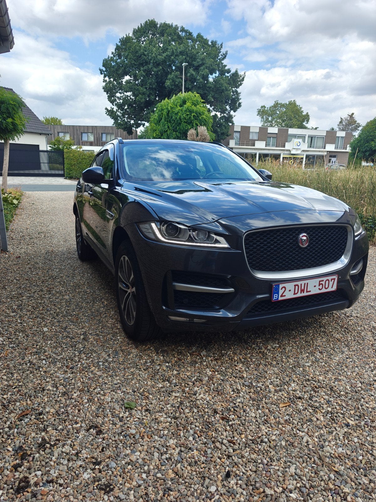 Jaguar F-Pace 2.0D Traction intégrale R-Sport/Virtual, Autos, Cuir, Argent ou Gris, Achat, 139 g/km