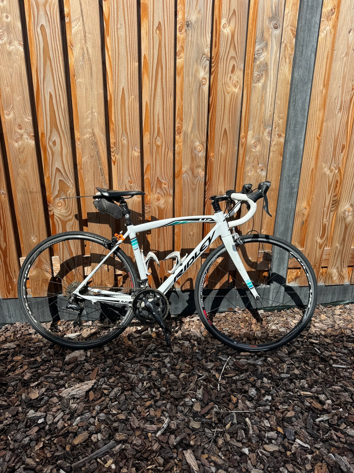 Ridley racefiets wit 28 inch, Fietsen en Brommers, Fietsen | Racefietsen, Ophalen of Verzenden, Zo goed als nieuw, 28 inch