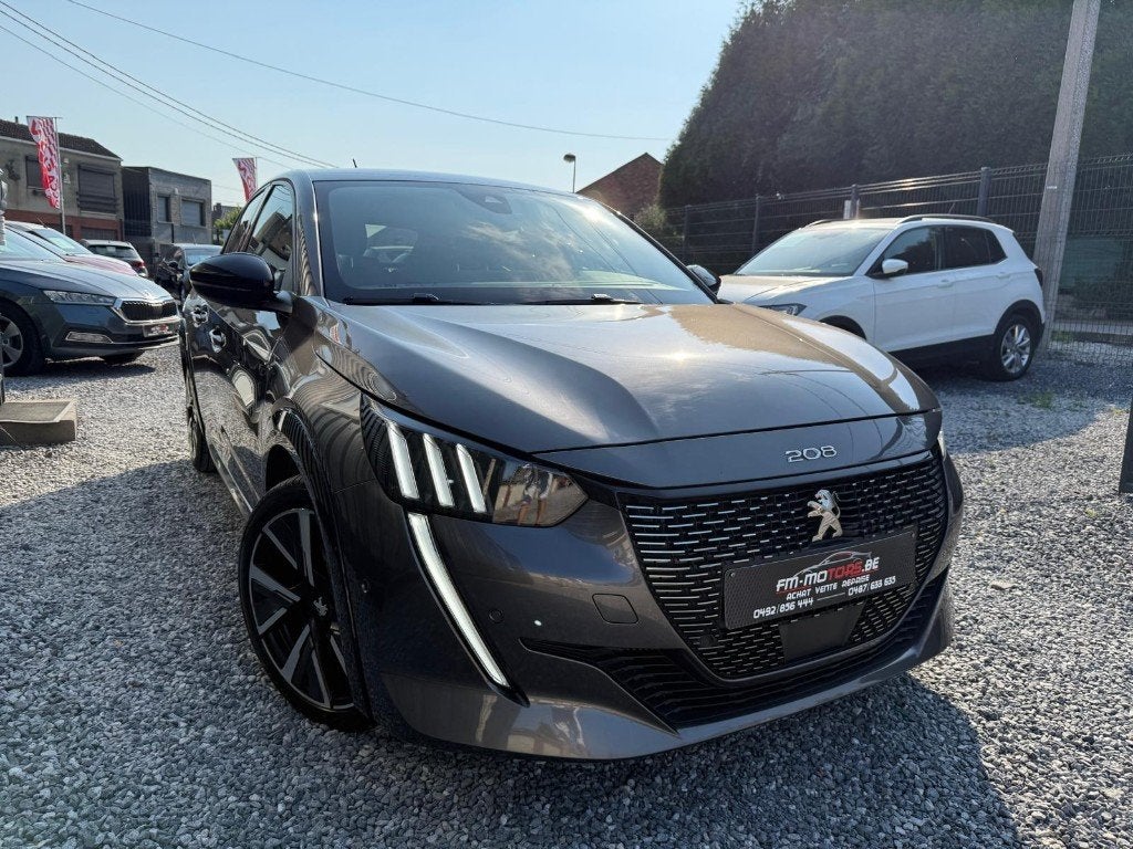 Peugeot 208 1.2i GT Line/ 1e Main/ Full Option/ LED/ Carplay, Argent ou Gris, Achat, Euro 6, Entreprise