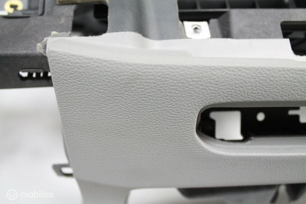 Airbag set - Dashboard 3 spaak licht grijs Audi A4 B9 8W, Gebruikt, Ophalen of Verzenden