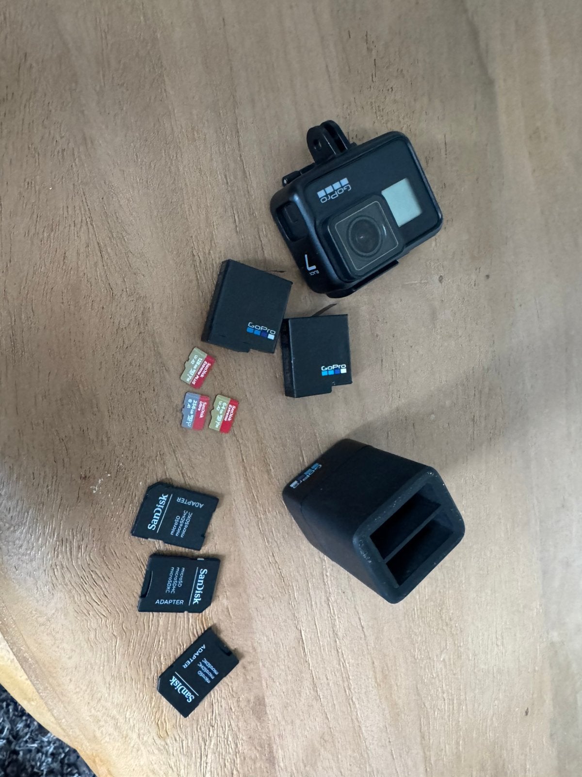 GoPro HERO7 Black + accessoires + 448 Go, Enlèvement ou Envoi, GoPro