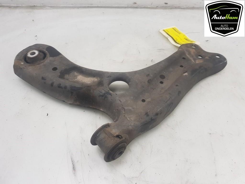 BRAS DE SUSPENSION AVANT GAUCHE (TRIANGLE) Rapid Spaceback, Dhr. J. Ham, Administratie@autoham.nl, Utilisé, Skoda