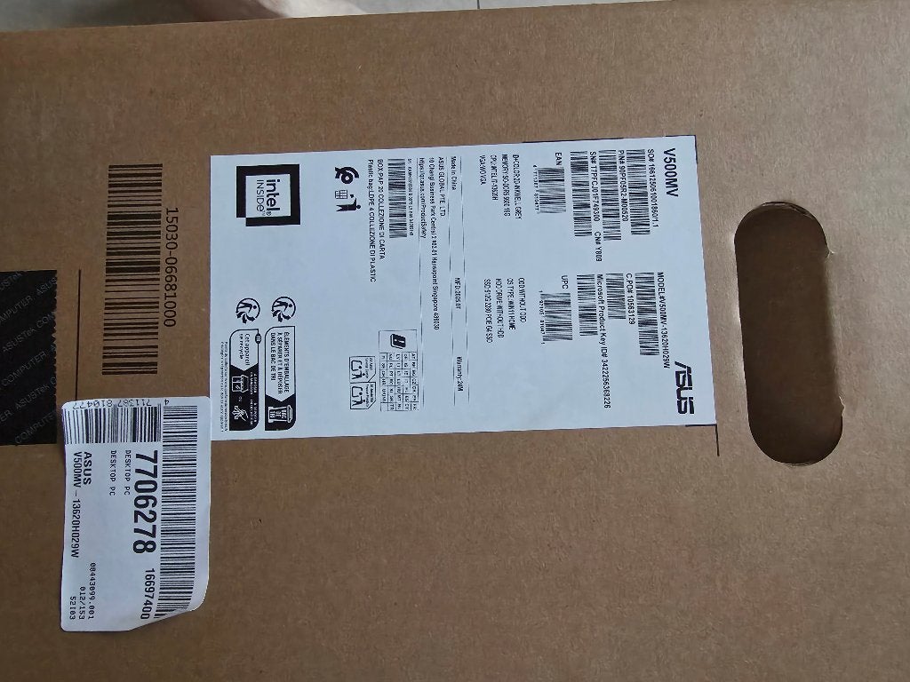 ASUS Desctop nieuw staat aankoop 18/12/2025 met garantie, Computers en Software, Desktop Pc's, Ophalen, 2 tot 3 Ghz, Met monitor