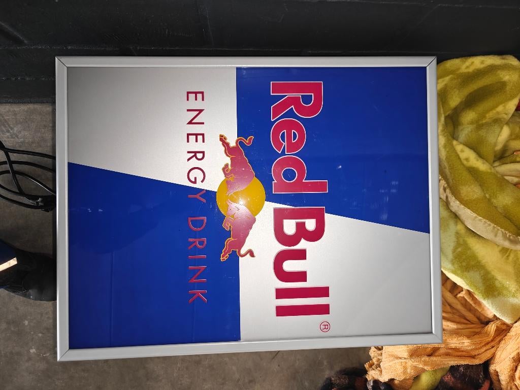 Publicité Red Bull, Enlèvement, Utilisé, Table lumineuse ou lampe (néon)