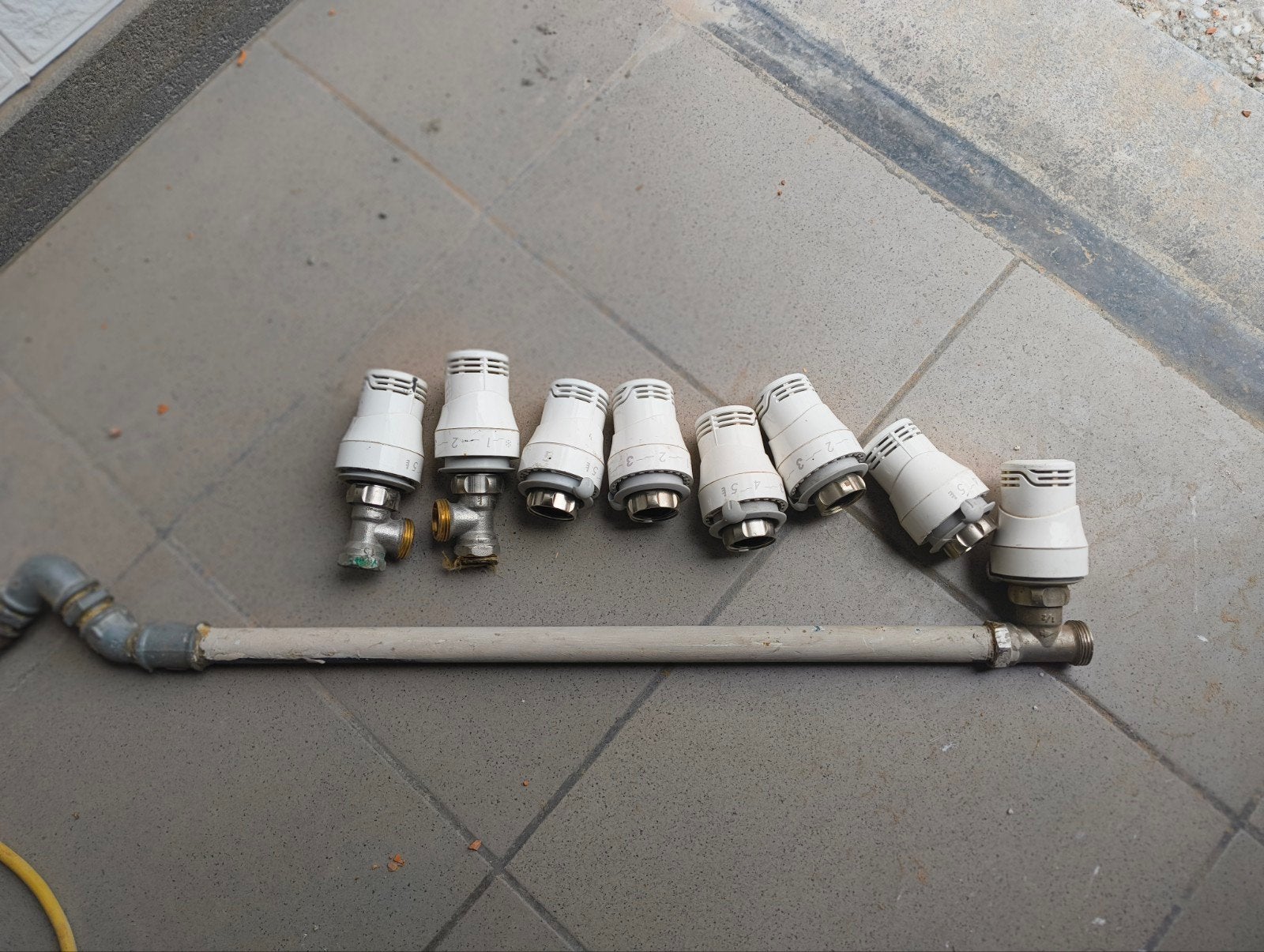 Thermostatische kranen Comap (8), Doe-het-zelf en Bouw, Thermostaten, Ophalen