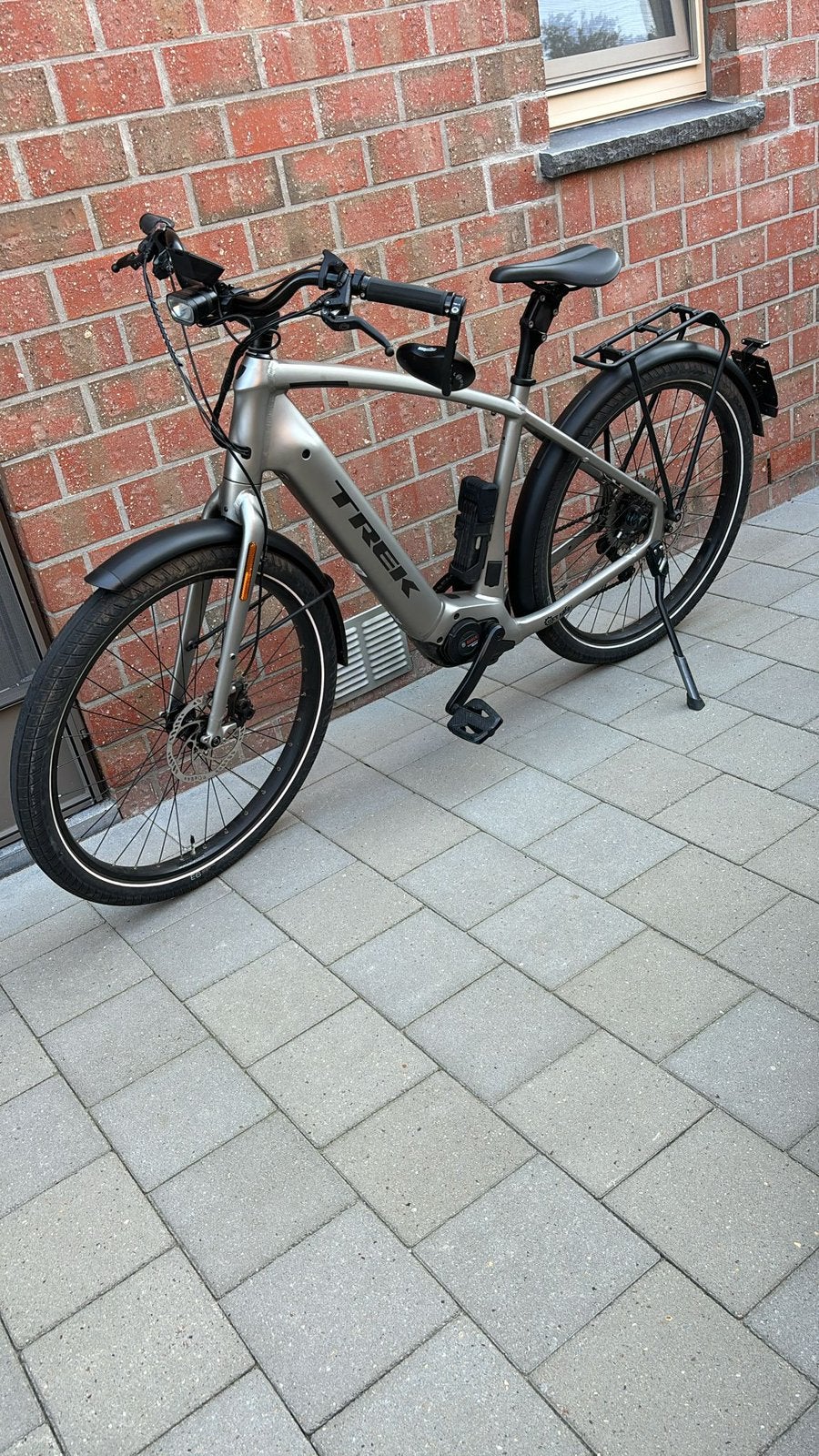 Trek Allant+ 8S Matte Gunmetal 625Wh E-bike 4000km, Enlèvement, Utilisé, 50 km par batterie ou plus
