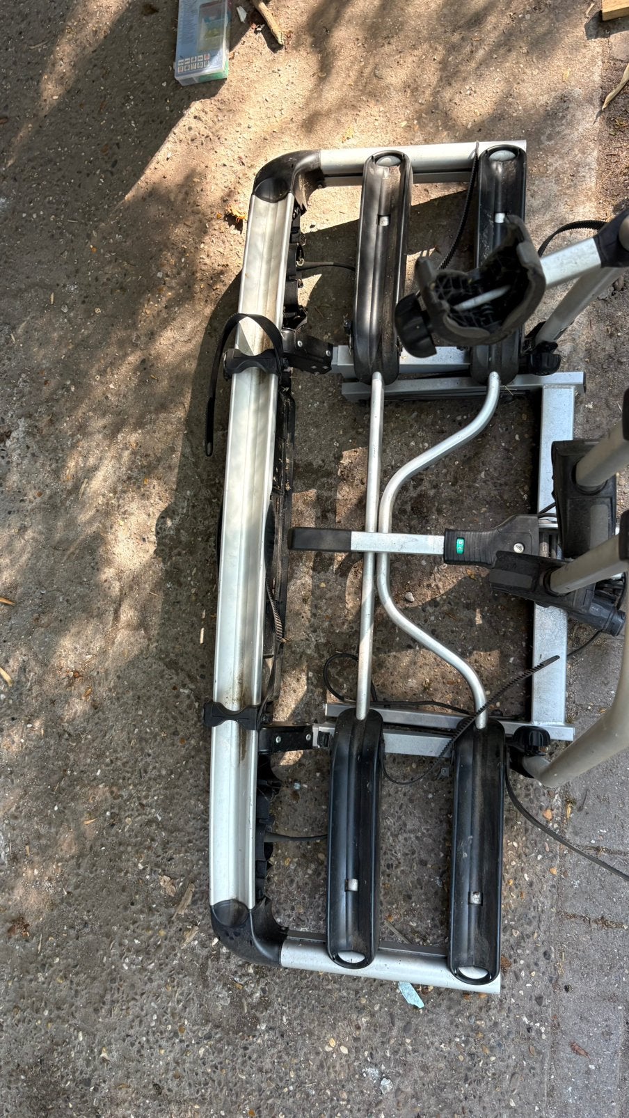Fietsen drager thule, Ophalen, 3 fietsen of meer, Zo goed als nieuw, Brede banden