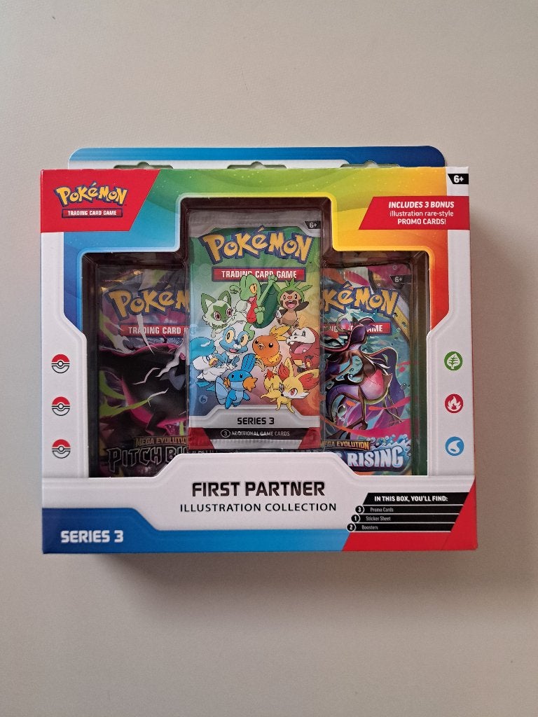 Pokémon TCG First Partner Illustration Collection - Series 3, Ophalen of Verzenden, Nieuw, Overige typen