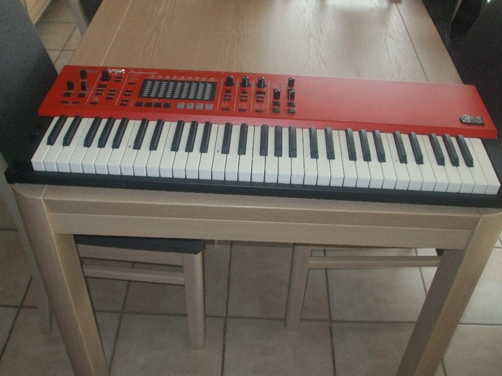 vox contenintal, Muziek en Instrumenten, Ophalen, Zo goed als nieuw, 61 toetsen, Aanslaggevoelig
