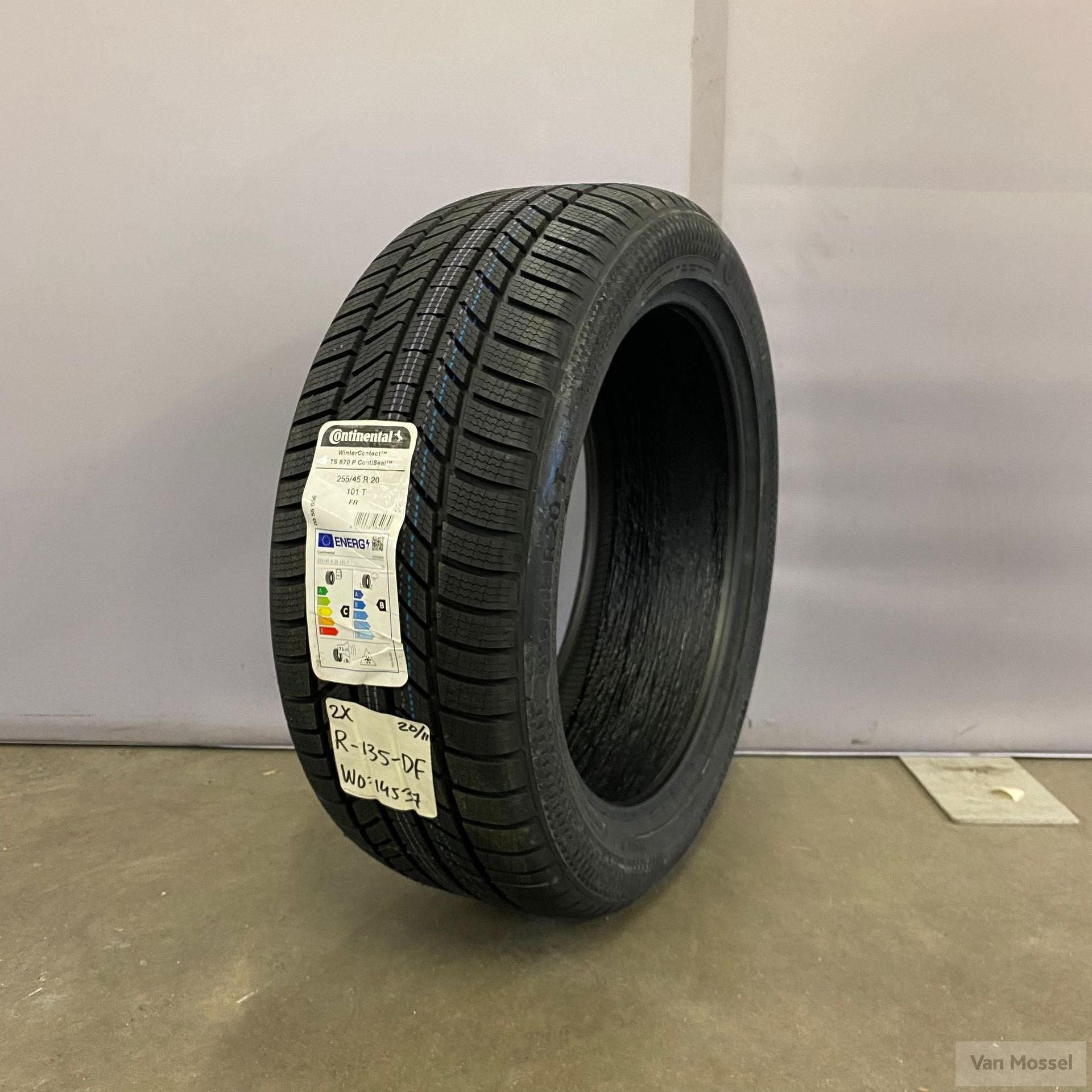Continental WinterContact TS870P 255/45/R20 101T, Gebruikt, 255 mm, -, -