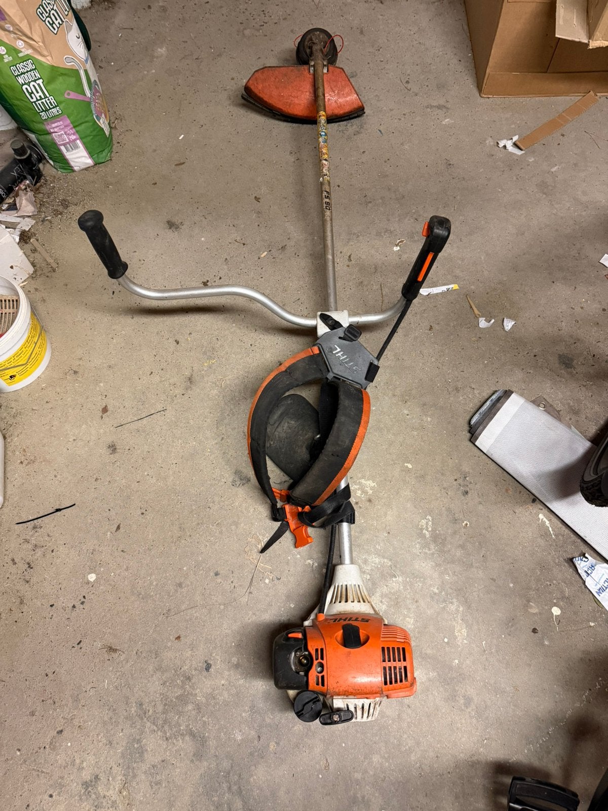 Stihl FS 90 Bosmaaier – Altijd MotoMix – Incl. tuig & mes, Ophalen, Gebruikt, 30 tot 50 cm, Benzine