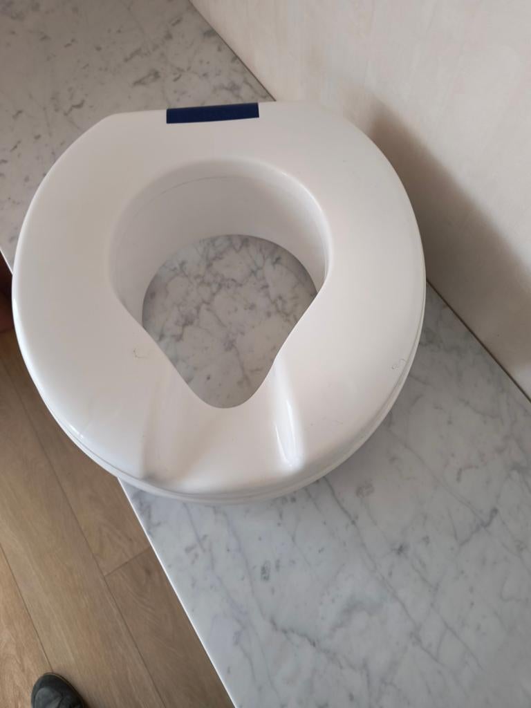 Verhoog wc bril, Enlèvement
