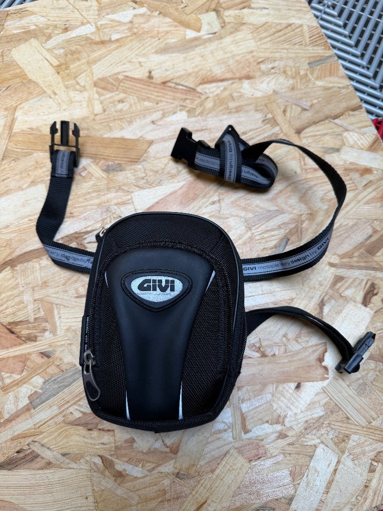 Sacoche de cuisse Givi- moto, Motos, Enlèvement ou Envoi, Comme neuf