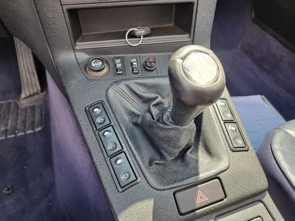 BMW 318i Cabrio 04/1996, foto 9