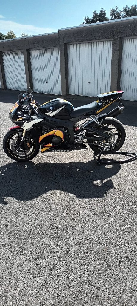 Yamaha r6 Valentino Rossi editie, Motoren, Super Sport, Particulier, 600 cc, 4 cilinders
