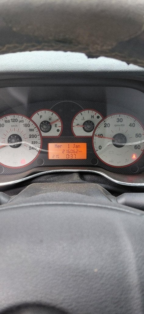 Fiat Punto 13 jtd Turbo 90 cv giugiaro, Achat, Particulier, Tissu, Punto