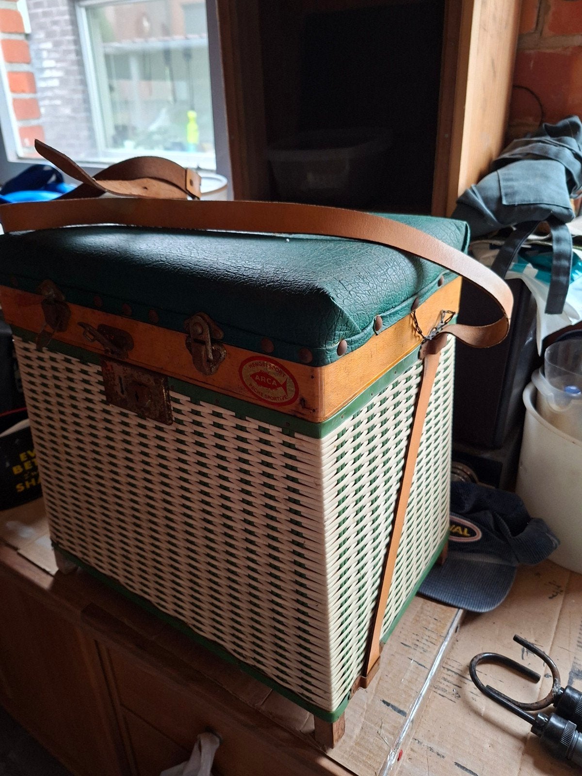 Vintage viskoffer voor beginnende vissertjes., Ophalen, Gebruikt