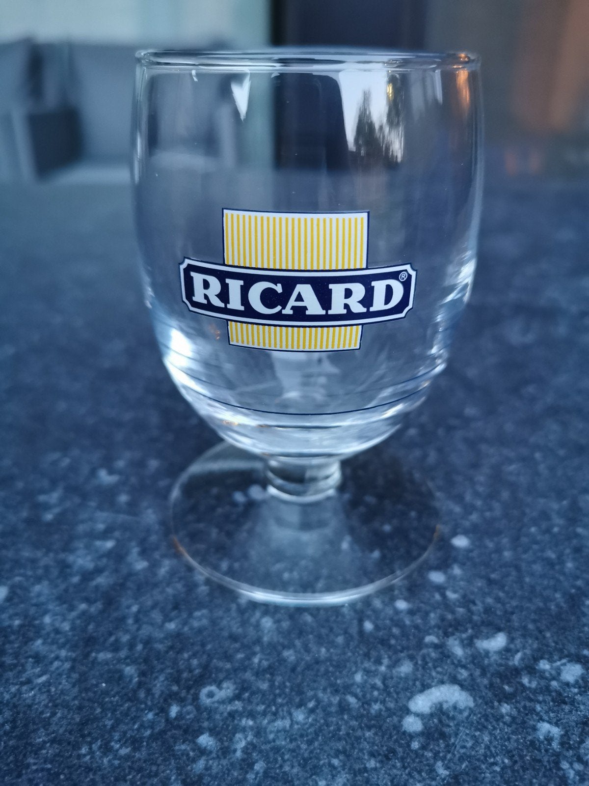 Ricard glaasje, Verzamelen, Glas en Drinkglazen, Ophalen of Verzenden