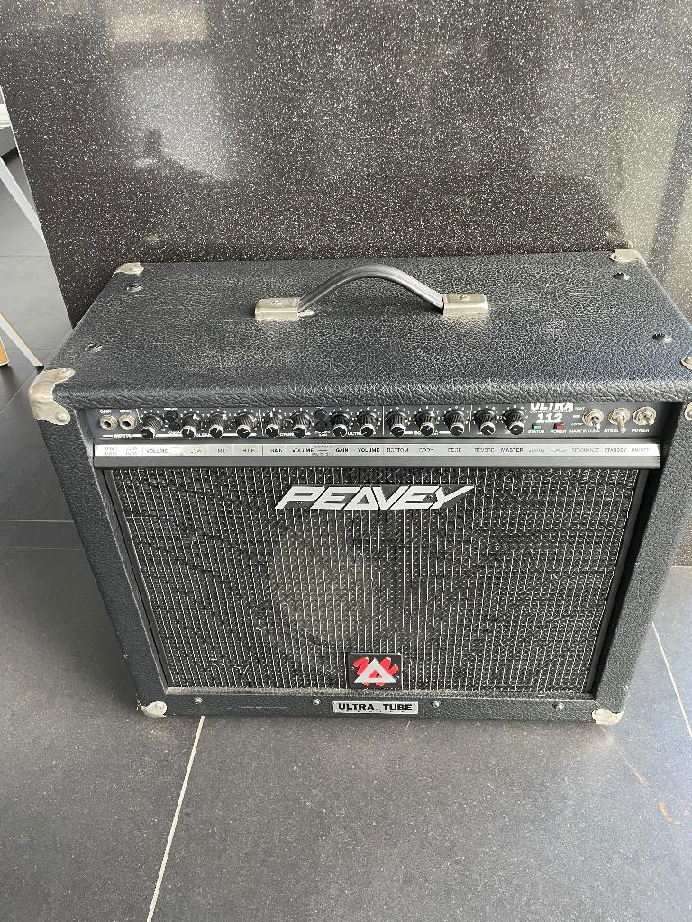 Peavey versterker, Enlèvement, Comme neuf, Guitare, 50 à 100 watts