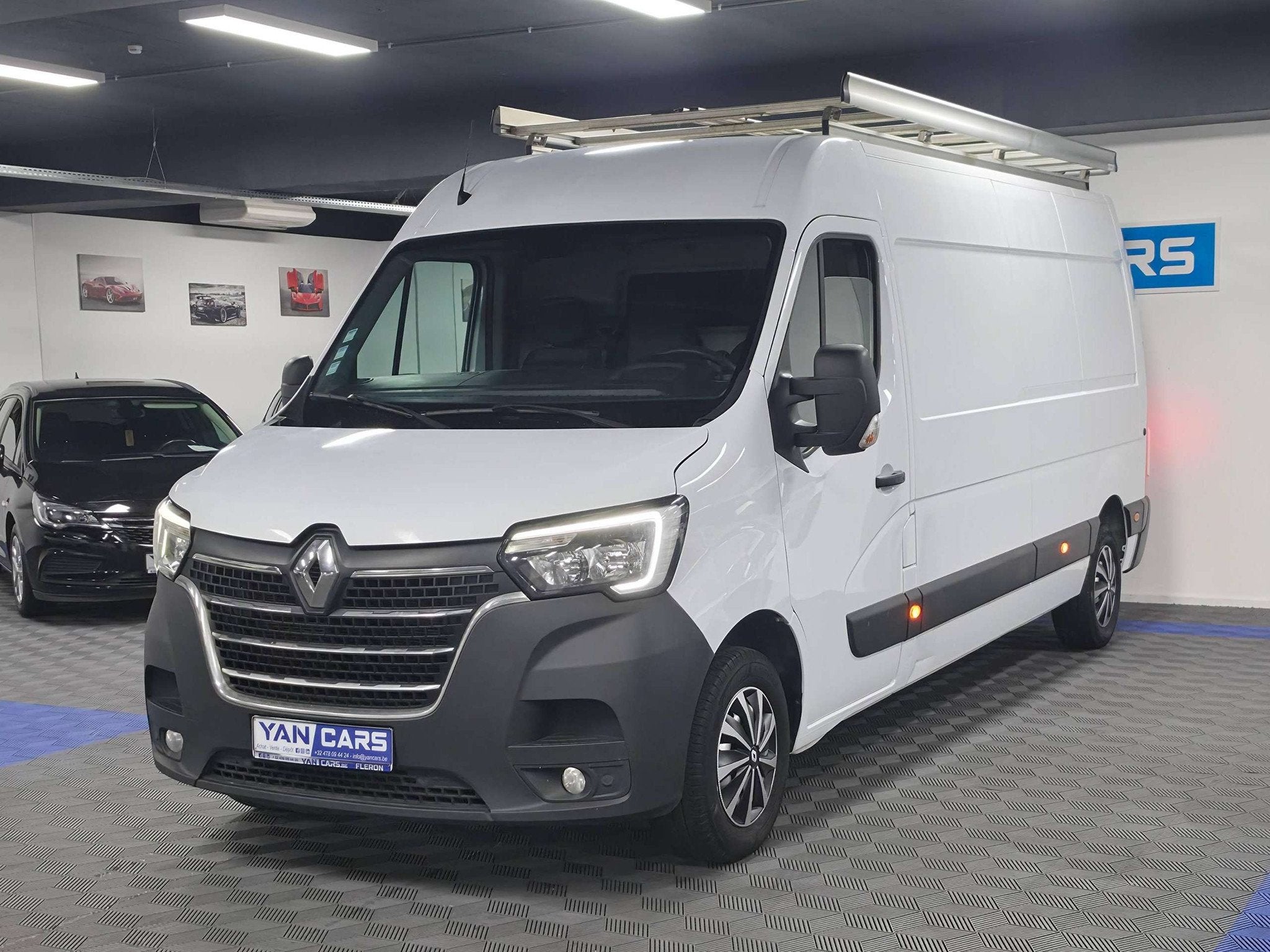 Renault Master L3H2 2.3 dCi 150 · Galerie de toit · Attela, Achat, 110 kW, Entreprise, 3 places