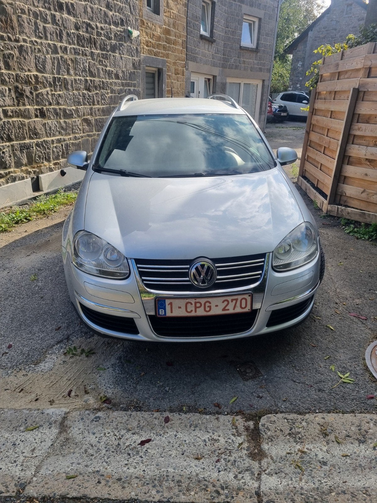 golf 19tdi 2009 pas de frais a prévoir, Auto's, Automaat, Te koop, Bluetooth, Golf