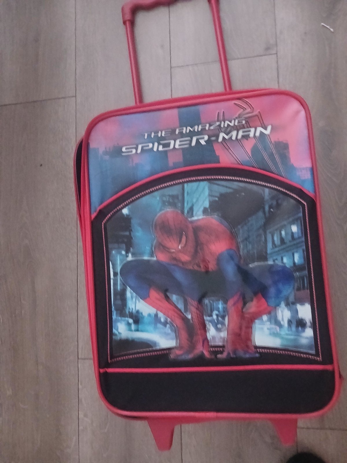 Gratis spiderman trolley, Ophalen