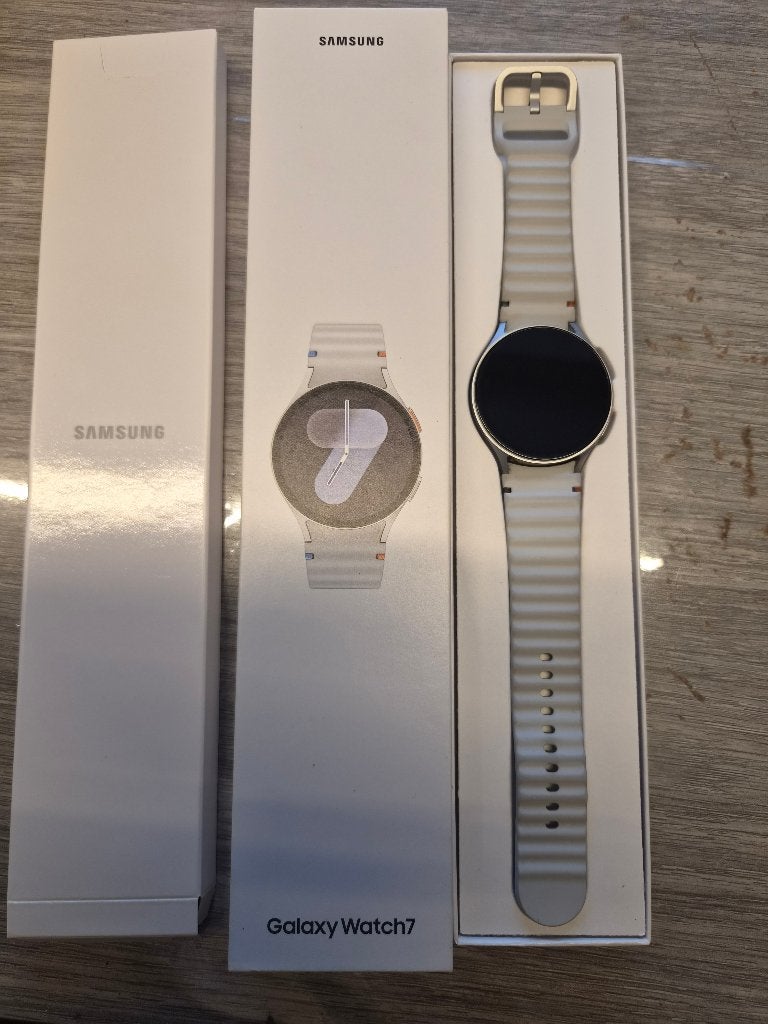 Samsung Galaxy Watch 7 zilver 44mm 4G, Conditie, Ophalen of Verzenden, Zo goed als nieuw, Samsung.