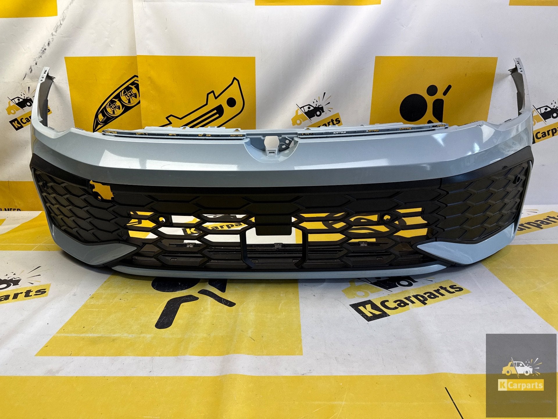 Volkswagen Golf 8 VII GTI GTE Facelift Voorbumper 5H0807221A, Gebruikt, Volkswagen AG, Vw@volkswagen.de, Bumper