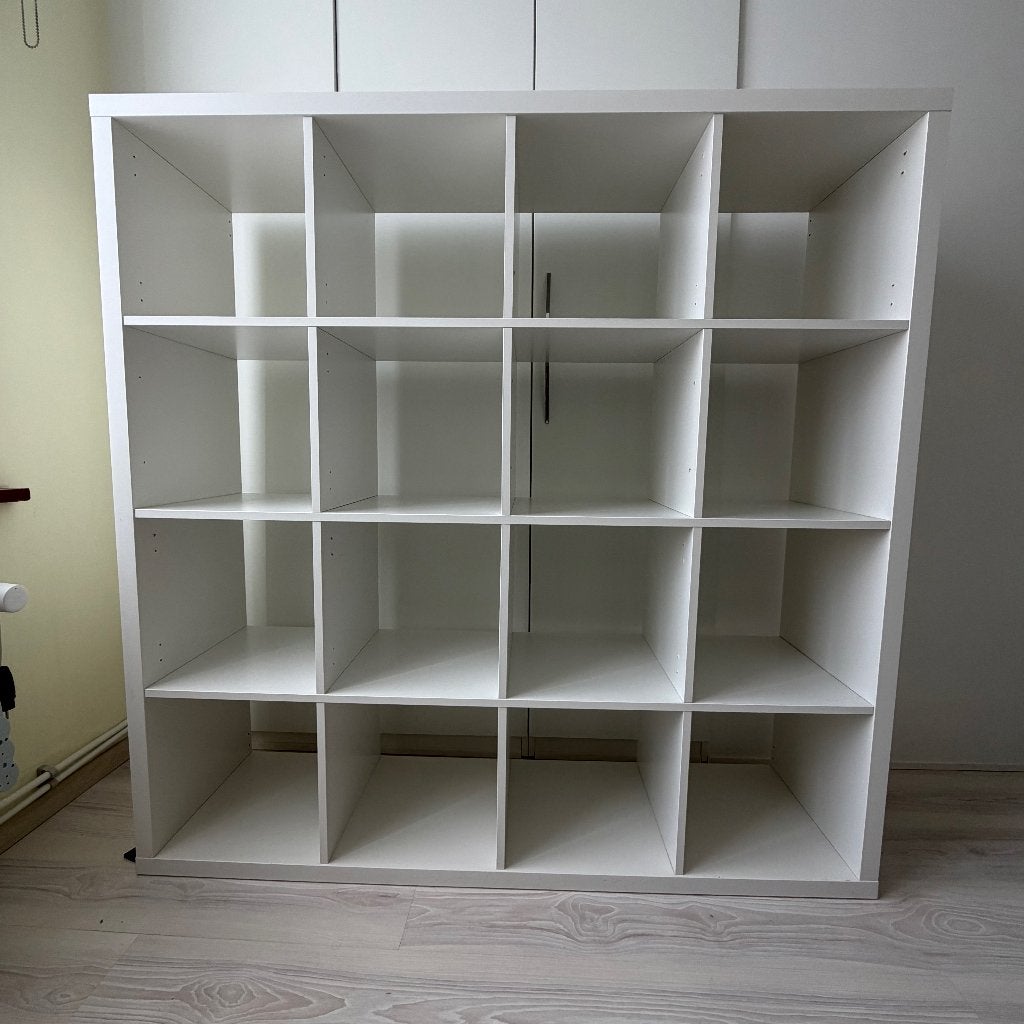 Meuble IKEA KALLAX 4x4 d’occasion à vendre, Maison & Meubles, Armoires | Étagères, Enlèvement, Utilisé