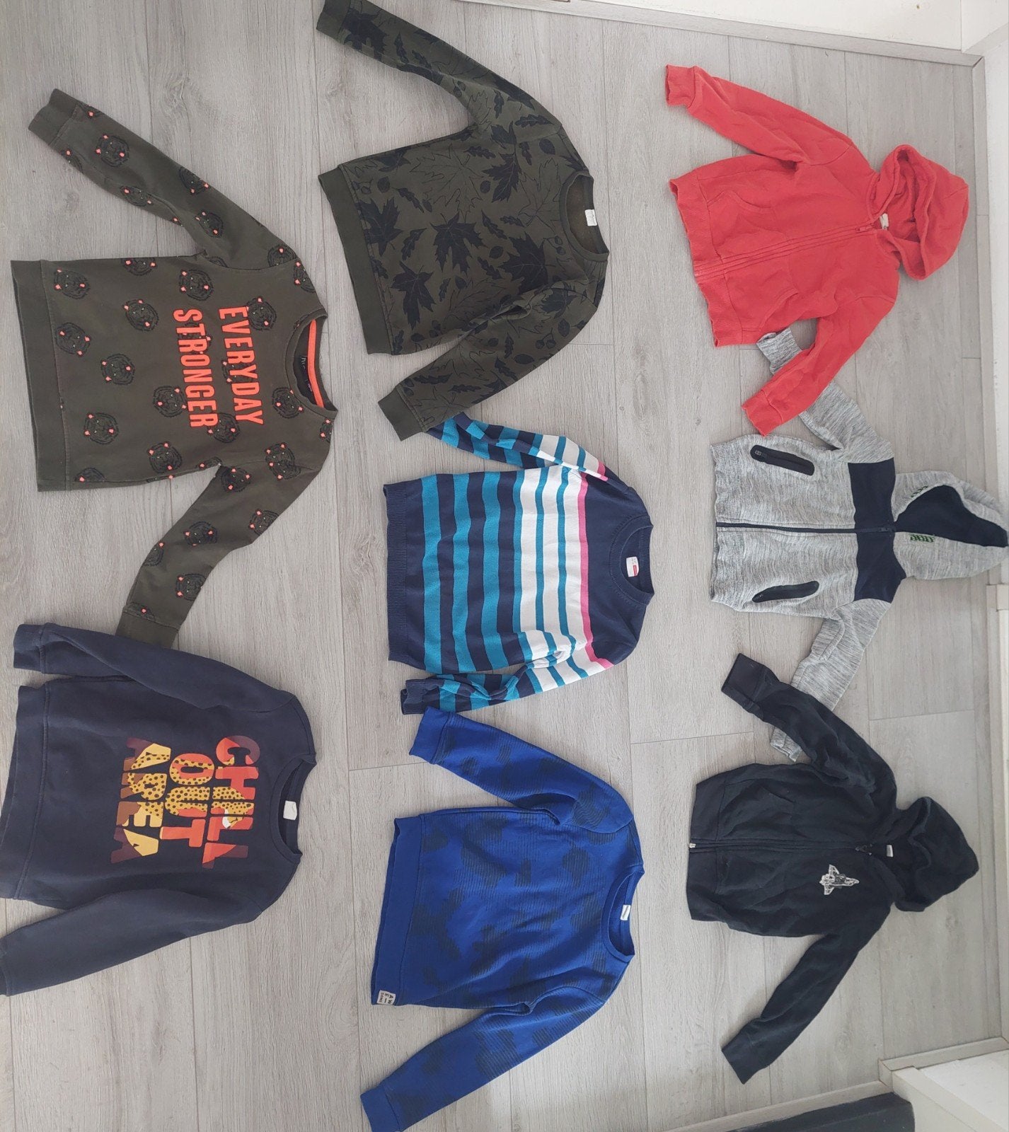 truien 110/116, Kinderen en Baby's, Kinderkleding | Maat 110, Ophalen of Verzenden, Jongen, Trui of Vest