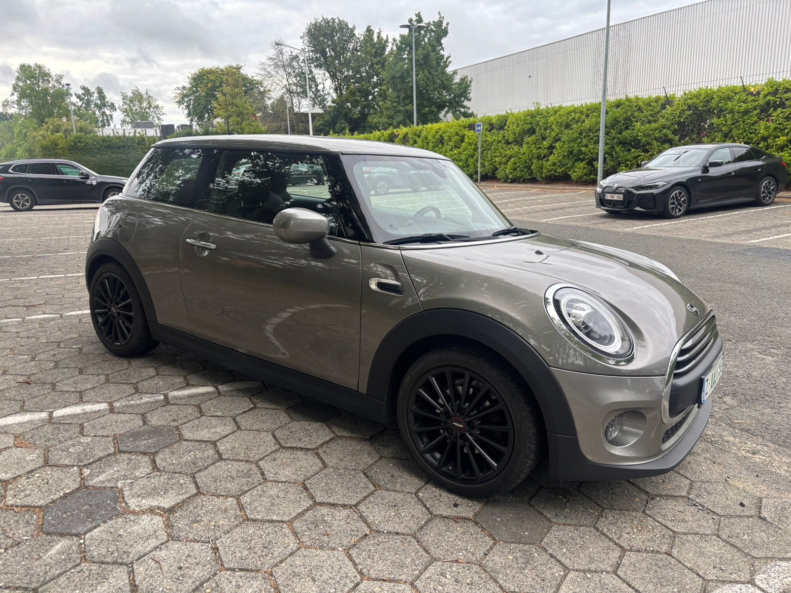 Zeer mooie Mini 2019 in nieuwstaat met opties en garantie., Stof, Bedrijf, Handgeschakeld, 1500 cc