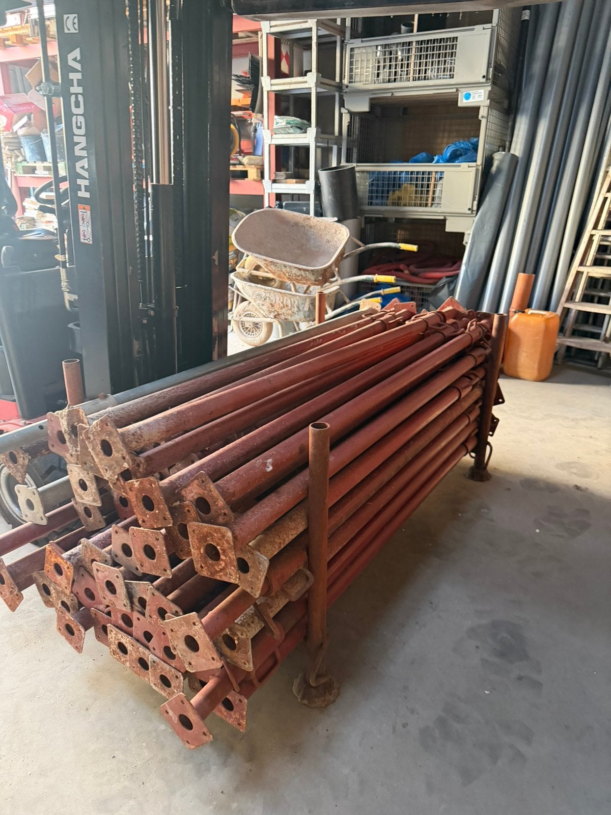 Bretelles, Bricolage & Construction, Enlèvement, Comme neuf