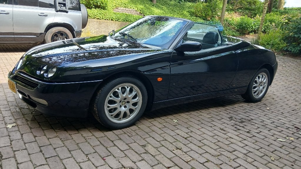 Alfa Romeo Spider, année 8-1999, 2.0 16V, apk jusqu'à 4/2027, Autos, Cuir, 1345 kg, Alarme, Spider