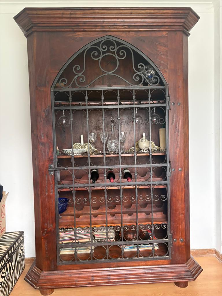 Armoire en teck/fer/cave à vin, Enlèvement