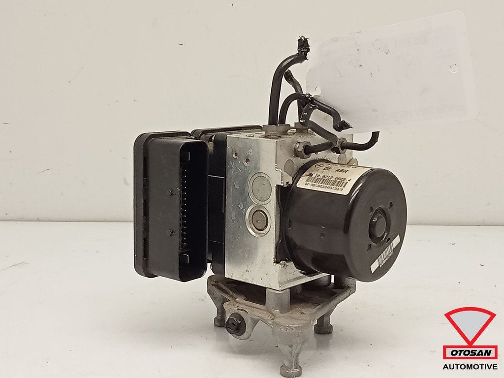 Pompe ABS Mercedes Classe C W204 A1724314212, Mercedes-Benz AG, Mercedes-Benz, Utilisé, Mercedesstrasse 120
70372  Stuttgart, DE