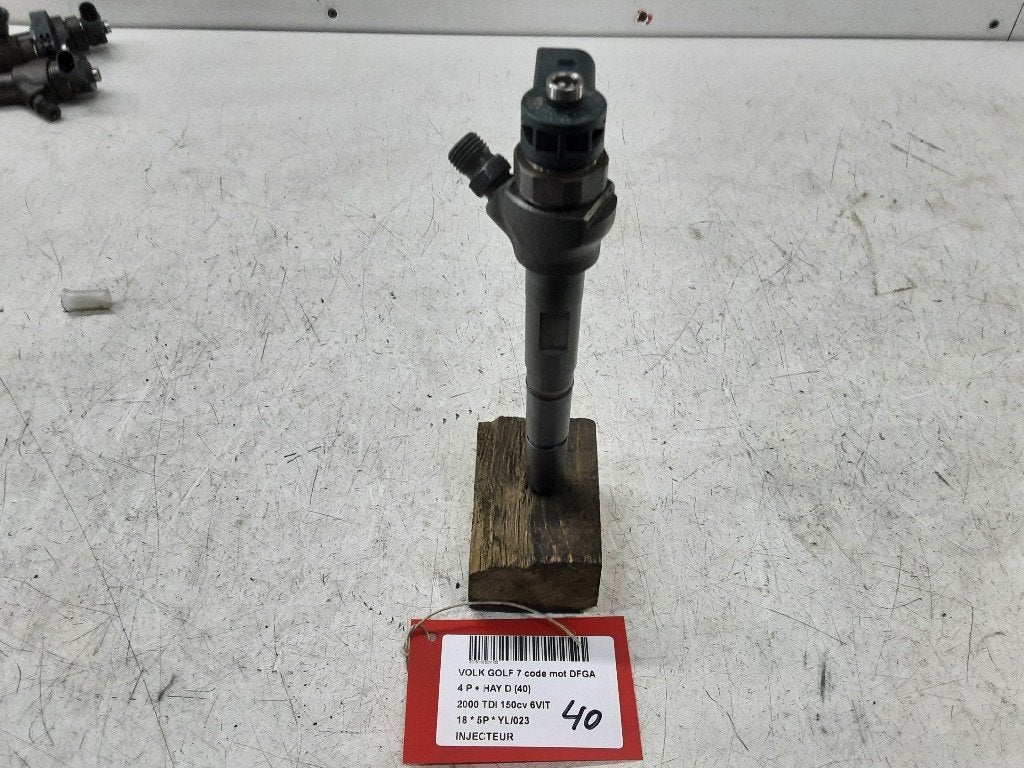 INJECTEUR Volkswagen Golf VII (AUA) (04L130277E), Volkswagen, Mevr. I. Hauben, Utilisé, Rue de l'Espoir 34 34
4030  GRIVEGNÉE, BE