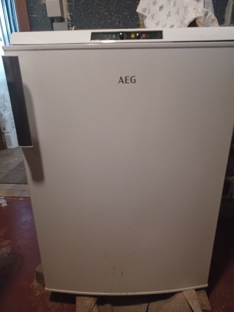 Congélateur de table AEG, Electroménager, Congélateur, 85 à 120 cm, Enlèvement, Utilisé