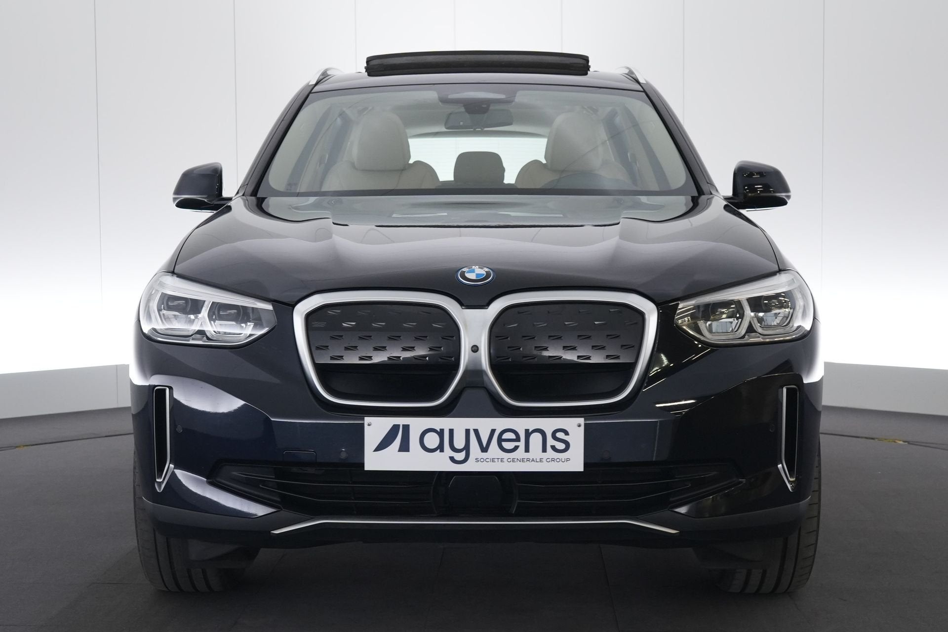 (2AWA722) BMW IX3, Auto's, Automaat, Achterwielaandrijving, Gebruikt, Lichtsensor