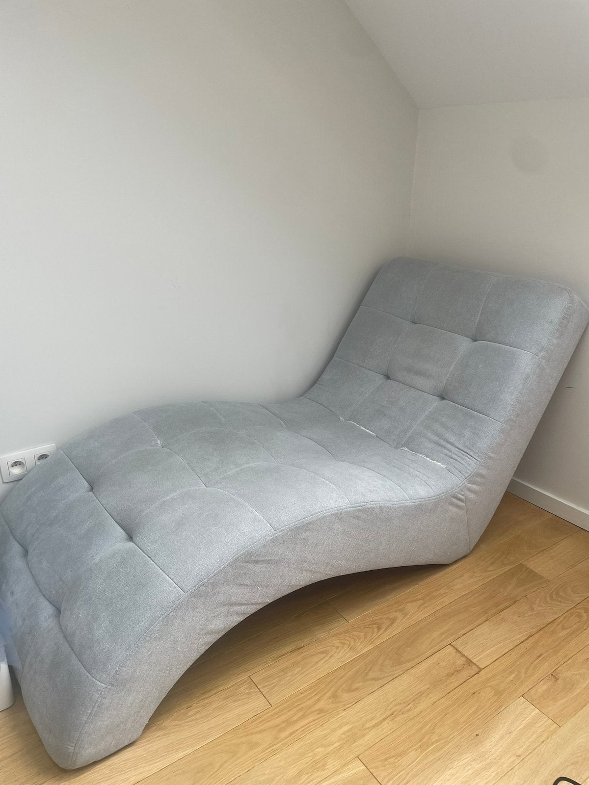 Fauteuil allongé gris clair, Huis en Inrichting, Slaapkamer | Slaapbanken, Ophalen, Gebruikt, Eenpersoons, Grijs