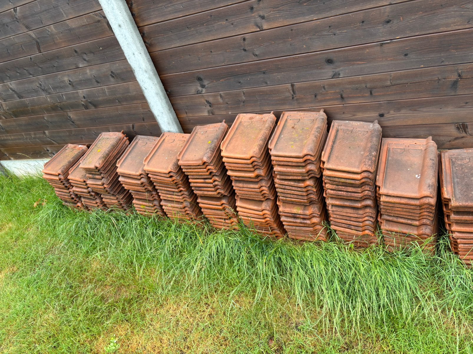 Dakpannen potelberg enkel sluiting, Ophalen, 10 tot 15 m², Steen of Klei, Zo goed als nieuw