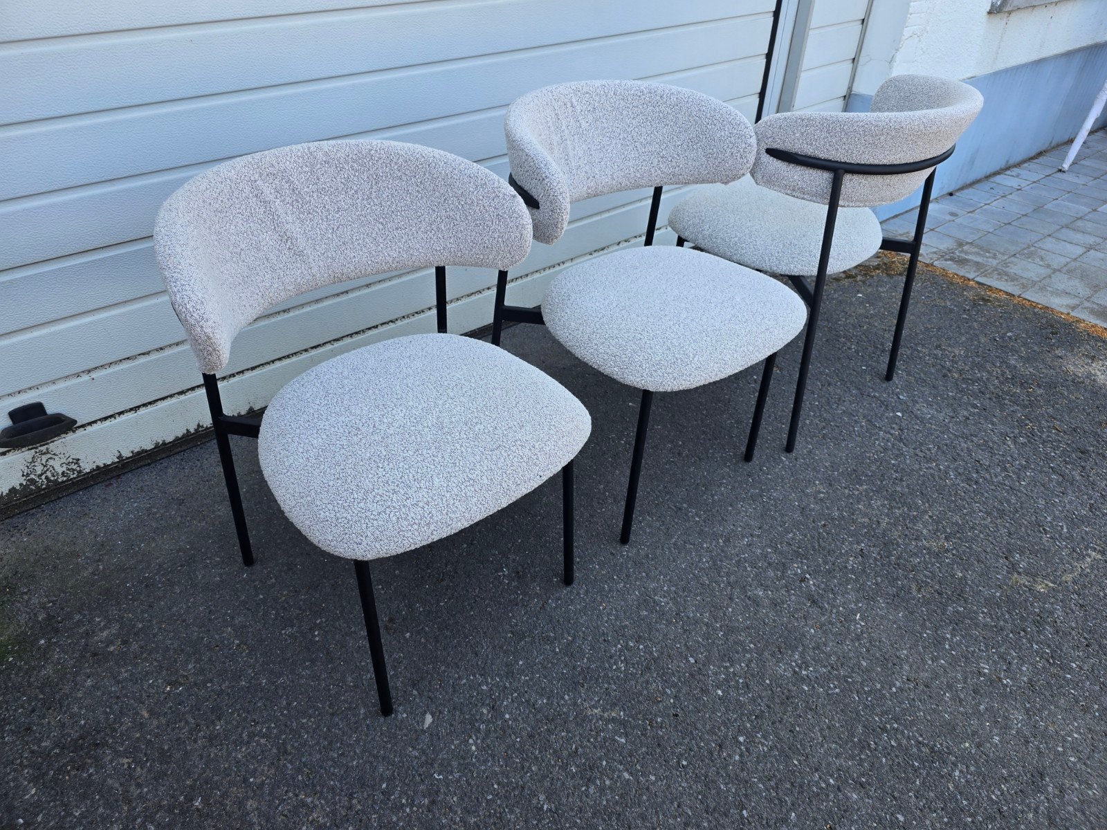 3 stoelen in bouclé, metalen frame. 110euro voor de 3, Enlèvement