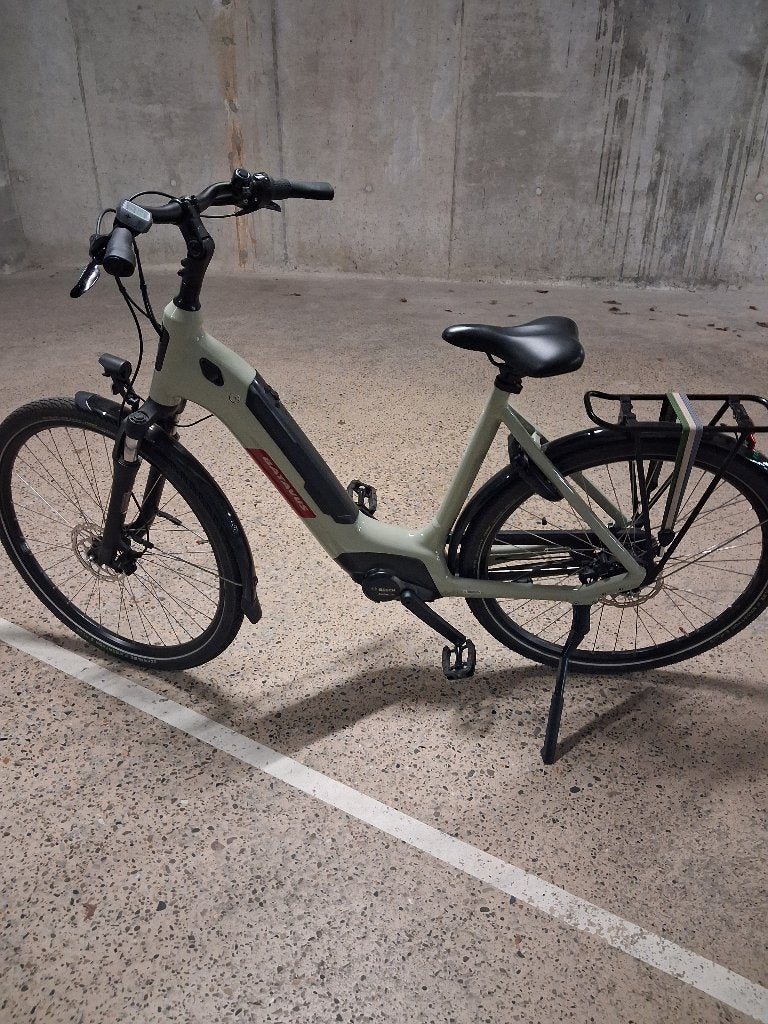 Elektrische fiets, Fietsen en Brommers, Elektrische fietsen, Ophalen, Batavus, Zo goed als nieuw, 51 tot 55 cm