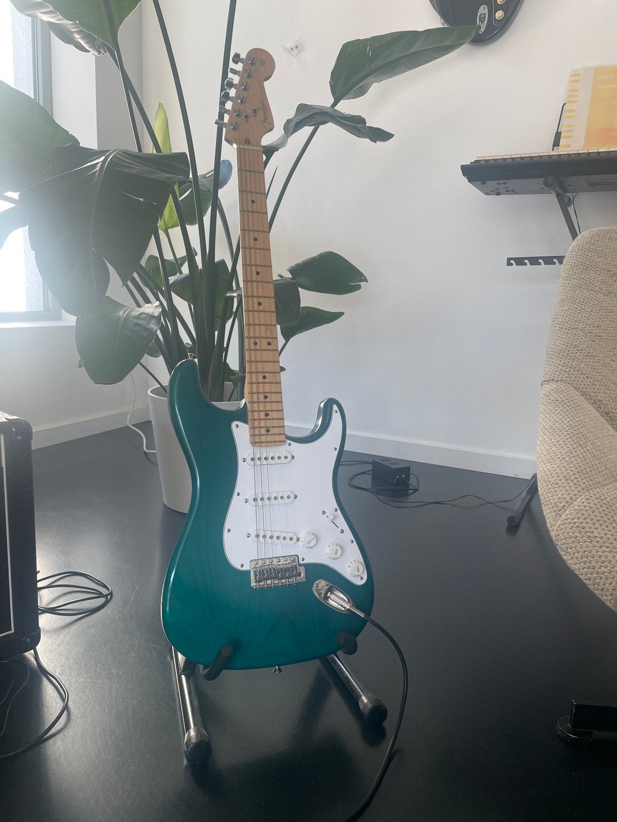 Fender Highway One - 2002 Teal Green Transparant, maple neck, Musique & Instruments, Instruments à corde | Guitares | Électriques